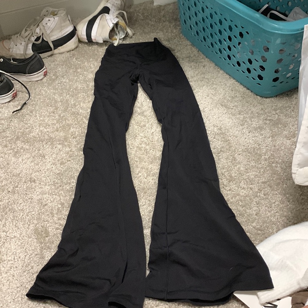 Aerie crossover flare leggings